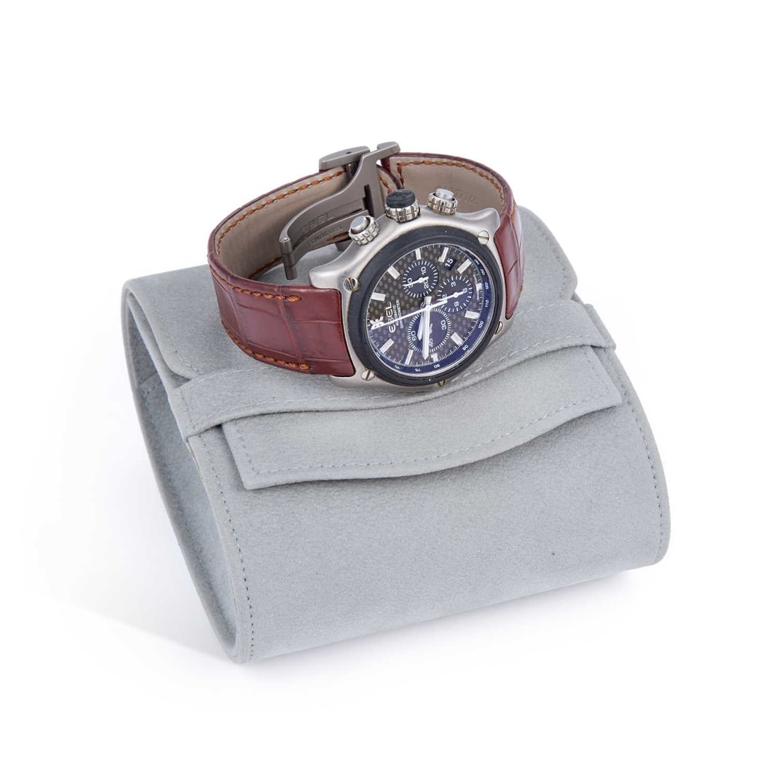 A GENTS STEEL EBEL 1911 CHRONOGRAPH STRAP WATCH: A GENTS STEEL EBEL 1911 CHRONOGRAPH STRAP WATCH the circular woven carbon fibre dial signed Ebel Automatic Chronograph, with luminous baton indices and date aperture at the 4-5 o'clock position, black