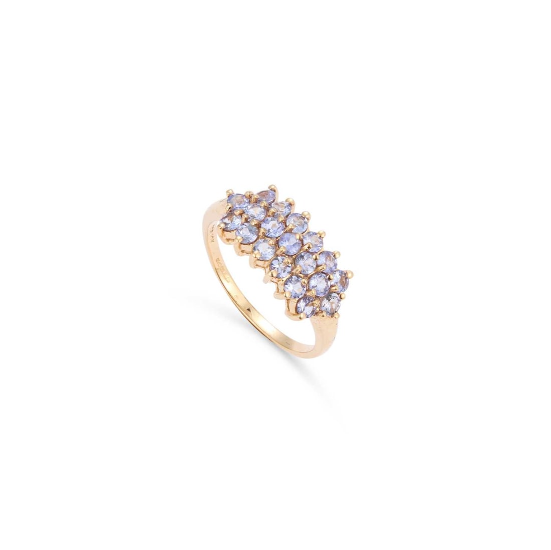 A 9CT YELLOW GOLD AND TANZANITE DRESS RING: A 9CT YELLOW GOLD AND TANZANITE DRESS RING Birmingham. Ring size V1/2, 4.3 grams Good condition, wear commensurate with age