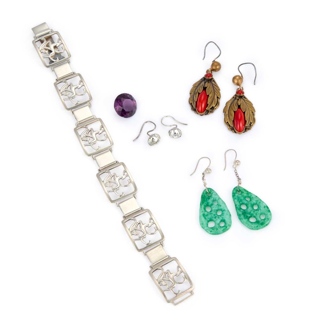 A GROUP OF JEWELLERY: A GROUP OF JEWELLERY including a Scandinavian bracelet, formed of pierced rectangular links, stamped '830S'; a pair of Peking glass earrings; and two other pairs of earrings. (Qty) Bracelet 19cm