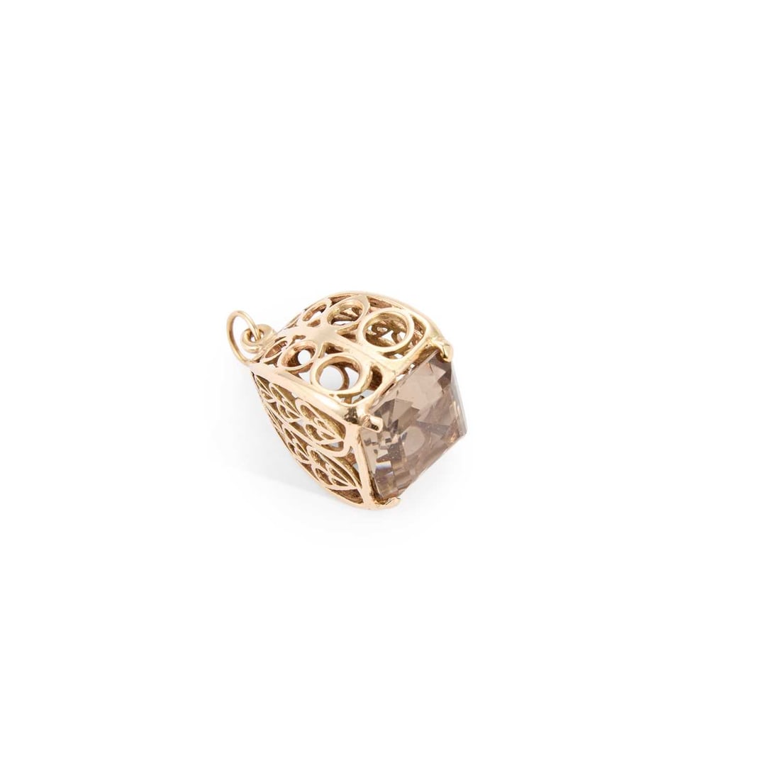 A 9 CARAT GOLD SMOKY QUARTZ FOB PENDANT: A 9 CARAT GOLD SMOKY QUARTZ FOB PENDANT a square-cut smoky quartz within a fancy mount, hallmarked. 3cm long, 7.4 grams Good condition
