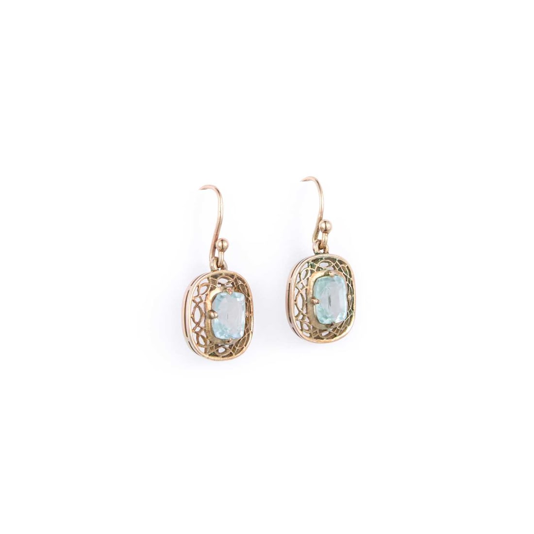 A PAIR OF AQUAMARINE PENDANT EARRINGS (1 of 1)
