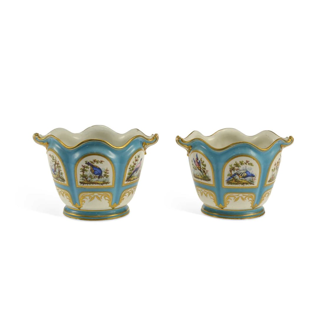 A PAIR OF COALPORT SÈVRES STYLE CACHEPOTS CIRCA 1850 (1 of 2)