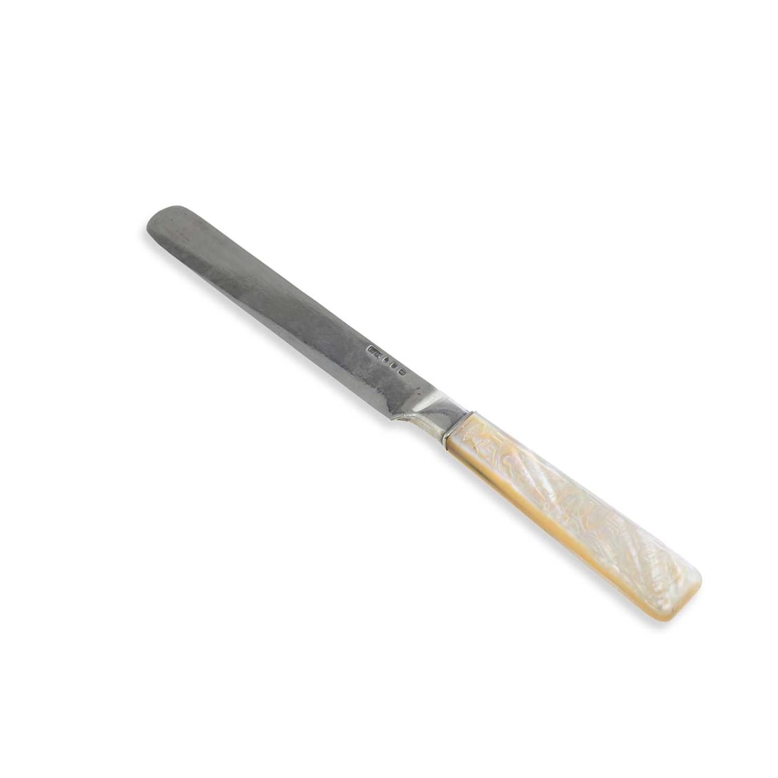 A SILVER AND MOTHER-OF-PEARL HANDLED KNIFE: A SILVER AND MOTHER-OF-PEARL HANDLED KNIFE possibly Chinese, 19th Century, with pseudo marks to the blade, the handle carved with figural scenes. 20cm long