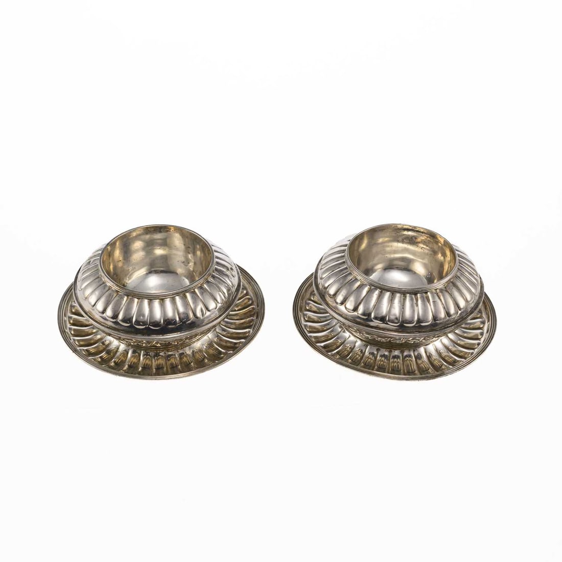 A PAIR OF GEORGE III SILVER SALTS ON STANDS (1 of 3)