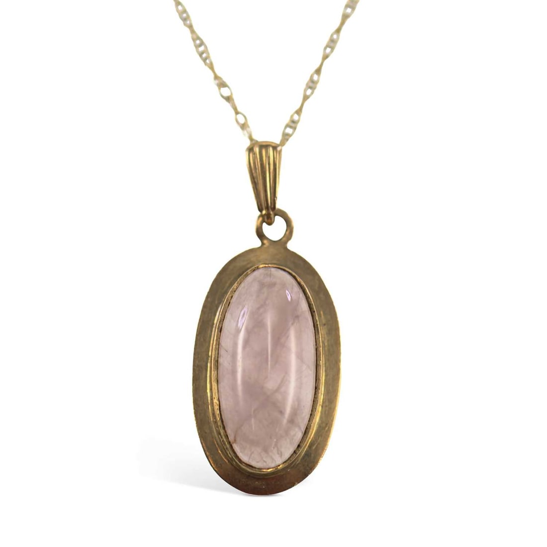 A 9 CARAT GOLD ROSE QUARTZ PENDANT ON CHAIN: A 9 CARAT GOLD ROSE QUARTZ PENDANT ON CHAIN an oval rose quartz within a plain frame, to a fine chain necklace, hallmarked. Pendant 3.2cm long, 4.4 grams Good condition