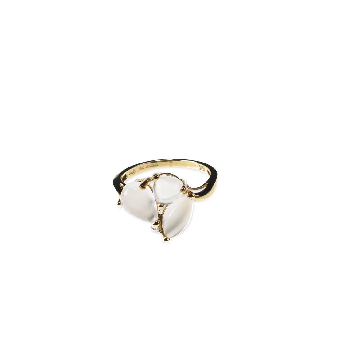 A 9 CARAT GOLD MOONSTONE RING: A 9 CARAT GOLD MOONSTONE RING pear, heart and marquise moonstone to crossover shoulders, hallmarked Birmingham 2003. Ring size N, 3.1 grams Good condition