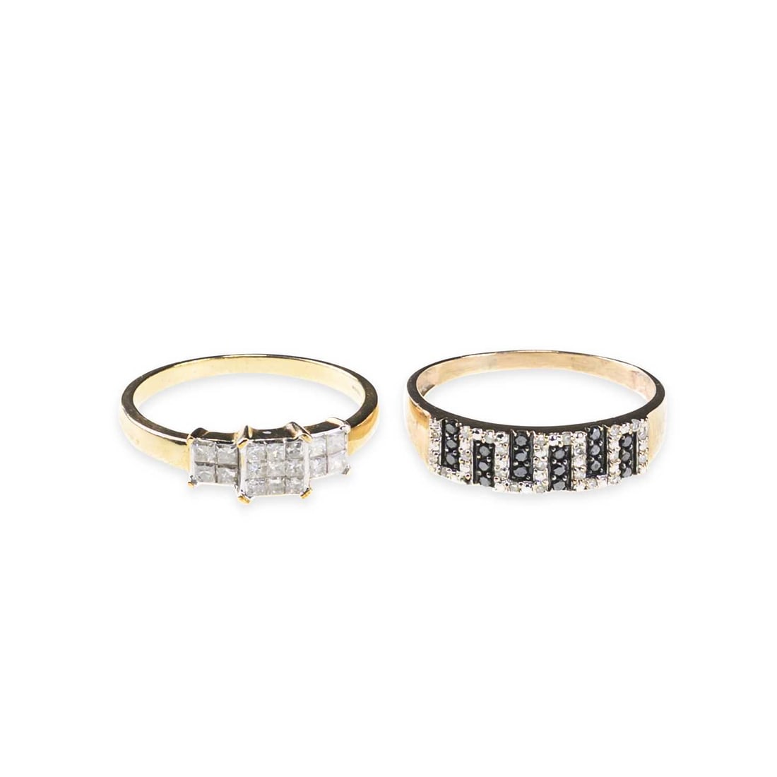 TWO 9 CARAT GOLD DIAMOND RINGS (1 of 1)