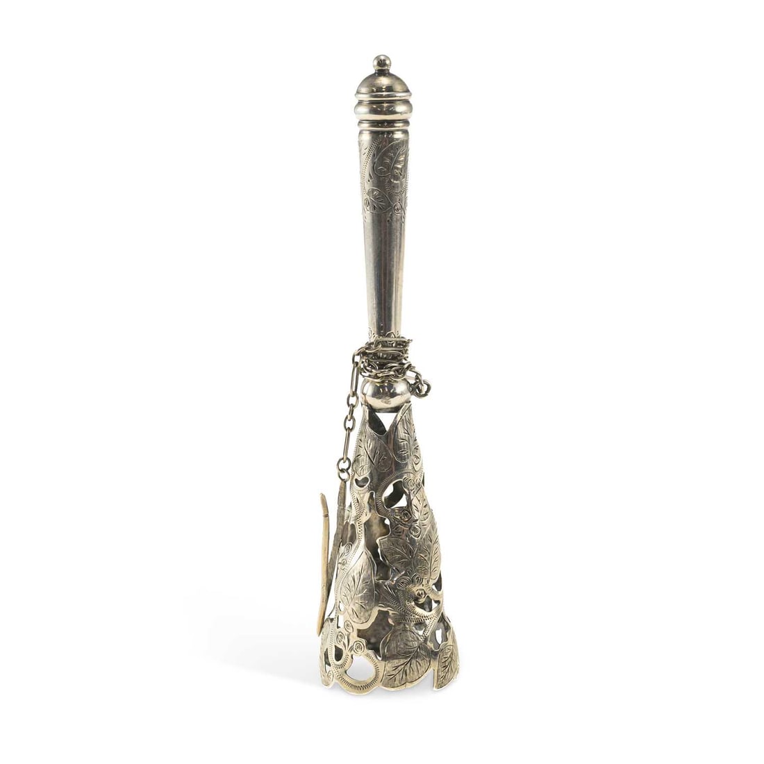 A 19TH CENTURY GILT-METAL FILIGREE POSY HOLDER: A 19TH CENTURY GILT-METAL FILIGREE POSY HOLDER the pierced tapering basket decorated with flowerheads and scrollwork, fitted with a mother-of-pearl handle carved with a leaf-form terminal, retaining p