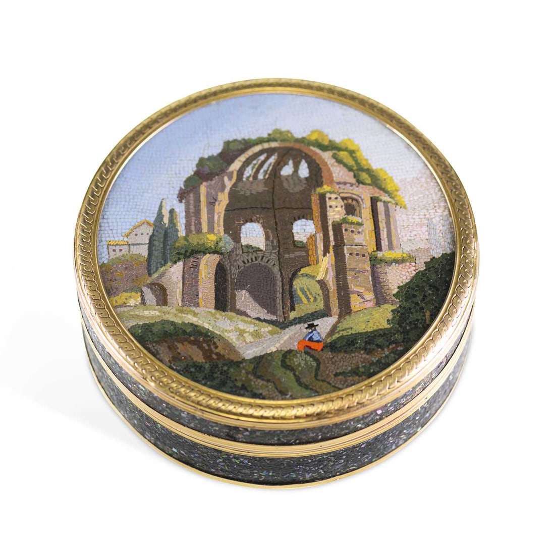 AN ITALIAN GRAND TOUR GOLD-MOUNTED MICROMOSAIC BOX: AN ITALIAN GRAND TOUR GOLD-MOUNTED MICROMOSAIC BOX of circular form, the cover finely inlaid with a view of the Temple of Minerva Medica, Rome, within a rope-twist border, the interior