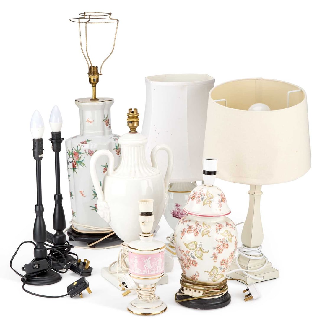 A GROUP OF TABLE LAMPS (1 of 1)