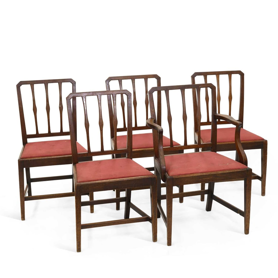 FIVE EARLY 19TH CENTURY COUNTRY MAHOGANY DINING CHAIRS: FIVE EARLY 19TH CENTURY COUNTRY MAHOGANY DINING CHAIRS including a carver, raised on square-section tapering legs. (5) Height of back of carver 90.5cm