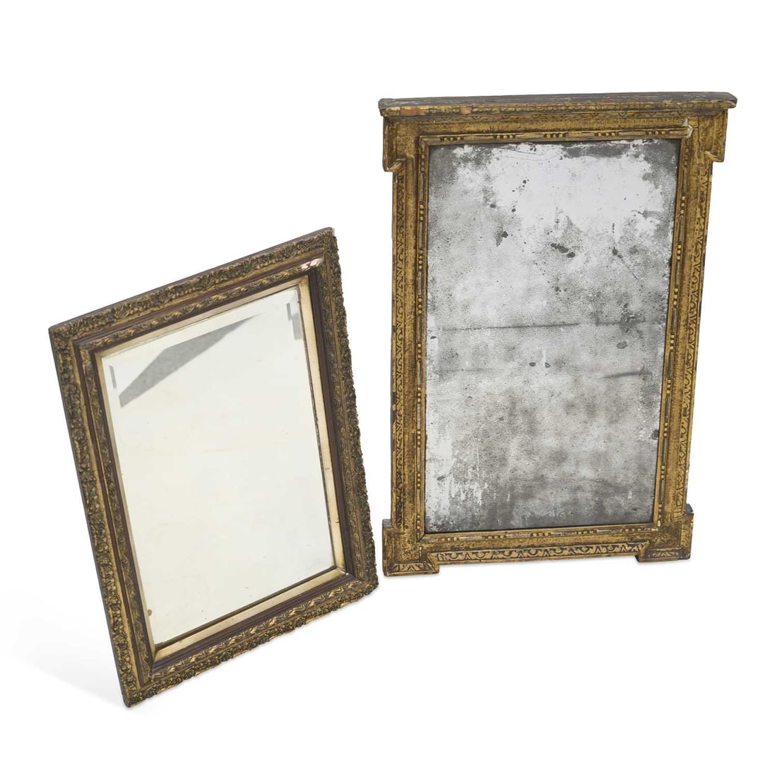AN 18TH CENTURY GILTWOOD WALL MIRROR (1 of 1)
