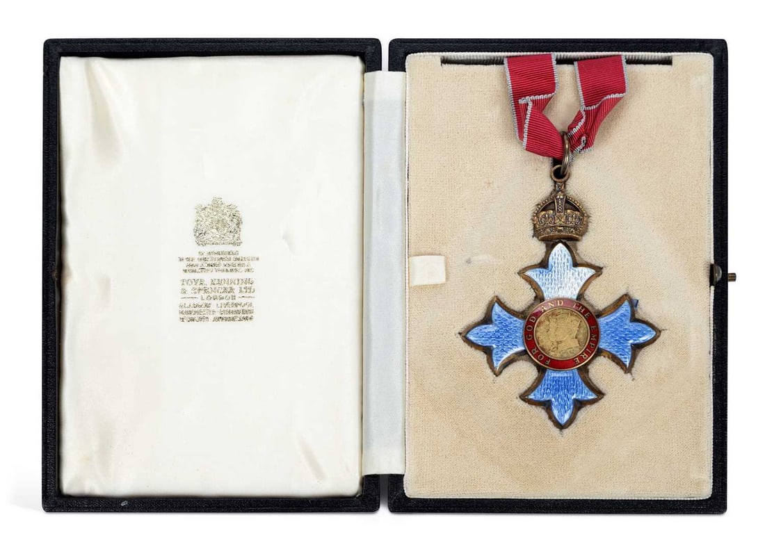 A MOST EXCELLENT ORDER OF THE BRITISH EMPIRE COMMANDER OF THE BRITISH EMPIRE (C.B.E): within the original Toye, Kenning & Spence Ltd London box of issue. Damage to the enamel