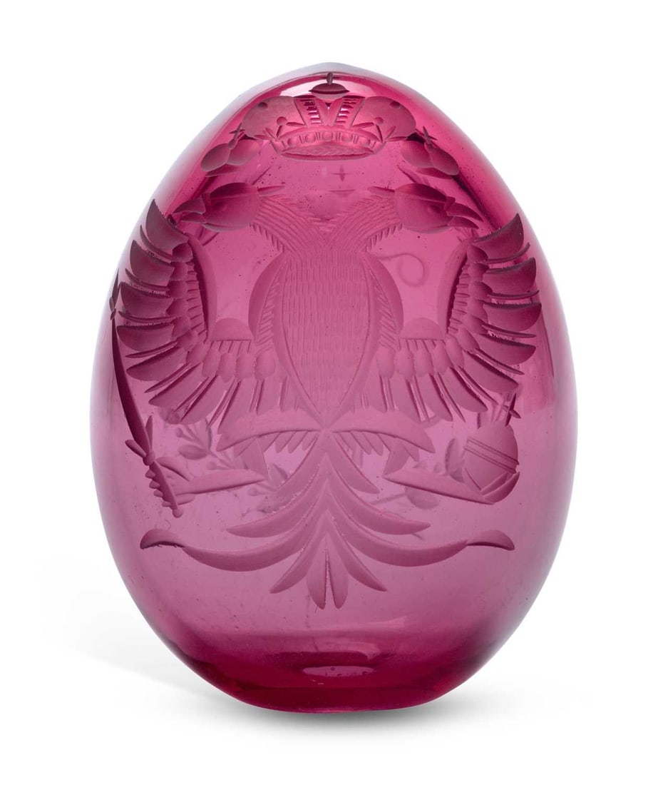 A RUSSIAN IMPERIAL RUBY GLASS EGG 19TH CENTURY (1 of 2)