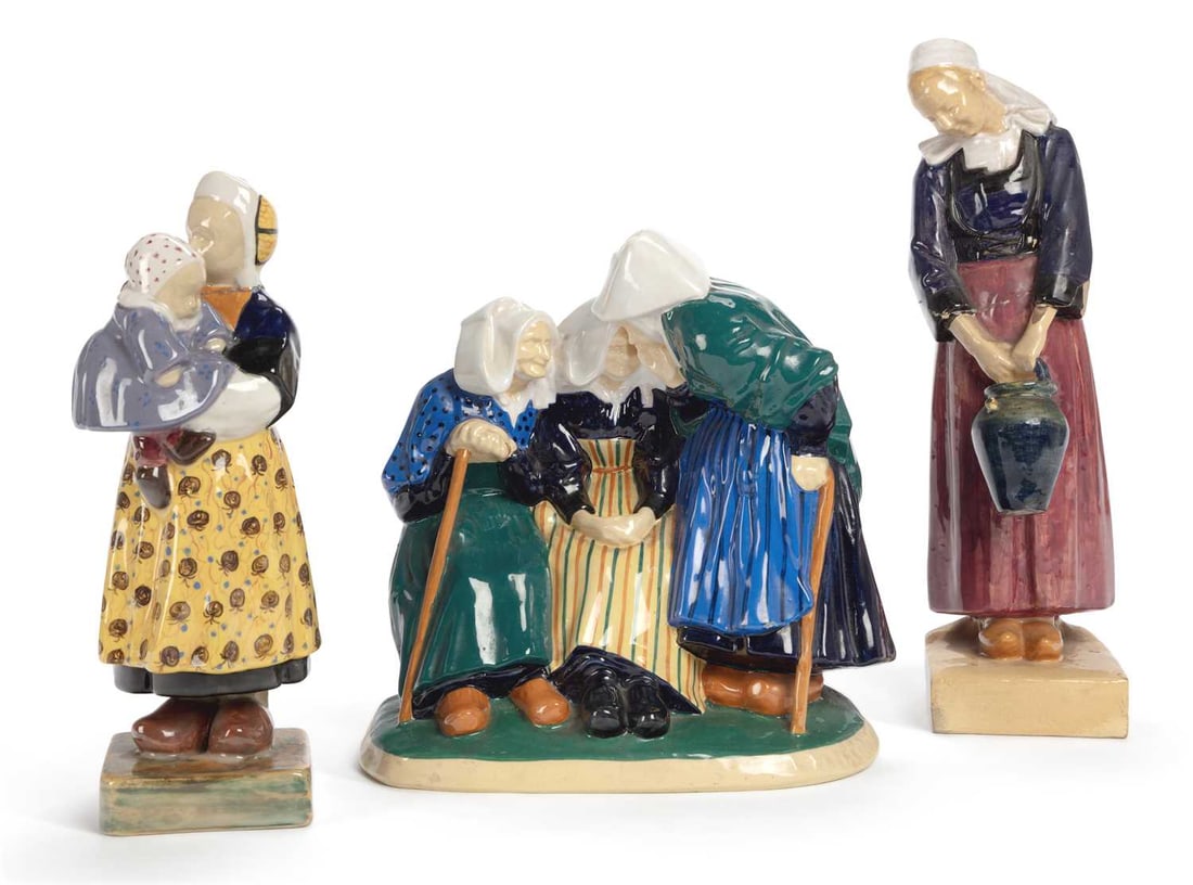 A QUIMPER POTTERY FIGURE GROUP 20TH CENTURY (1 of 5)