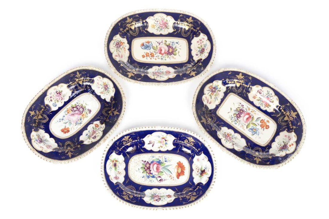 A SET OF FOUR DERBY PORCELAIN SERVING PLATTERS CIRCA 1810 (1 of 1)