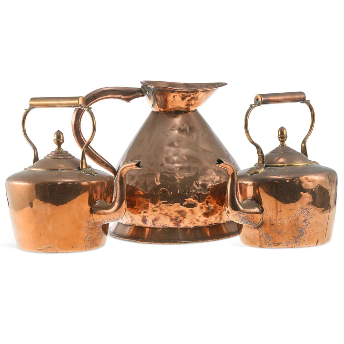 A COPPER MEASURING JUG AND TWO COPPER KETTLES 19TH CENTURY (1 of 1)