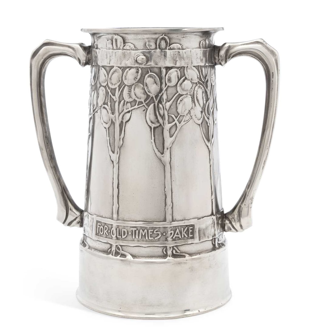 DAVID VEASEY FOR LIBERTY & CO A TUDRIC PEWTER LOVING CUP (1 of 3)