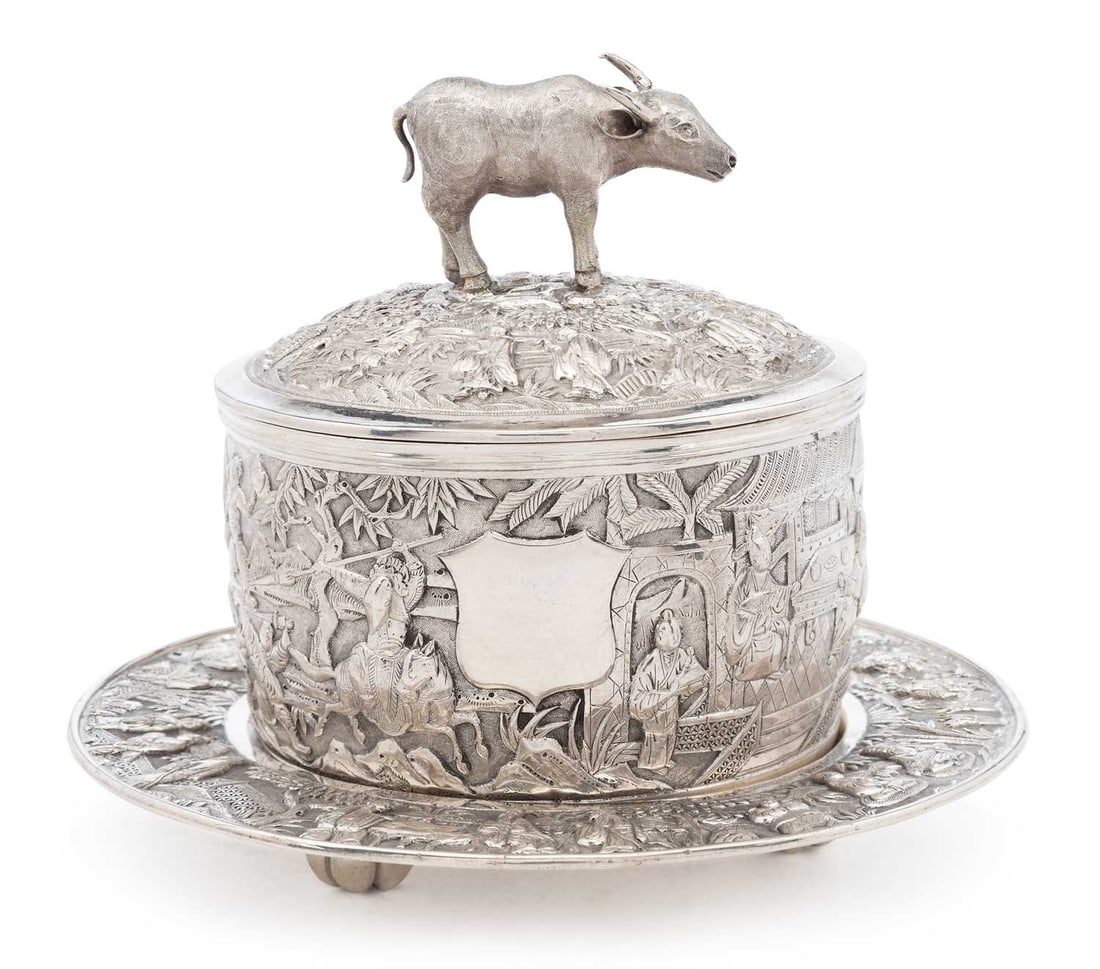 A RARE CHINESE EXPORT SILVER BUTTER DISH ON STAND LATE 19TH/ EARLY 20TH CENTURY (1 of 3)