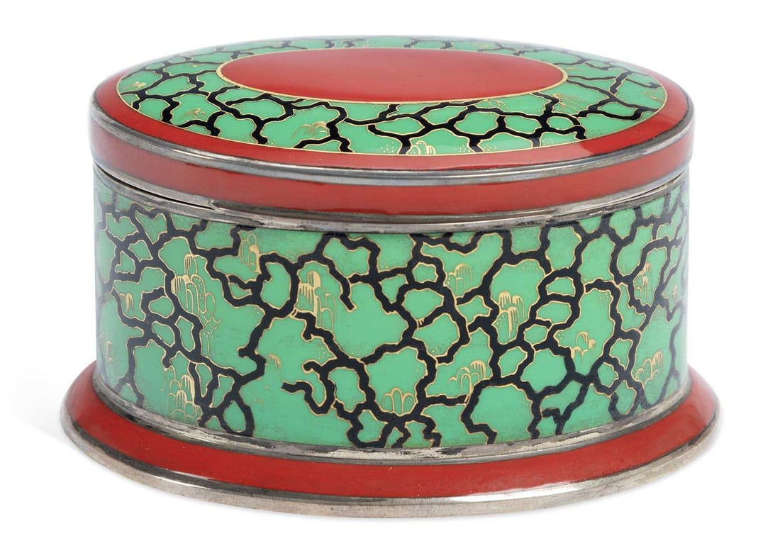 A CONTINENTAL SILVER AND ENAMEL BOX (1 of 2)