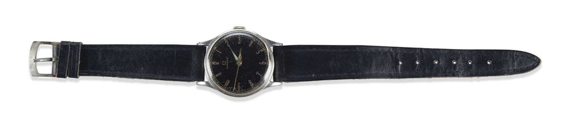 A GENTS STEEL OMEGA STRAP WATCH (1 of 1)