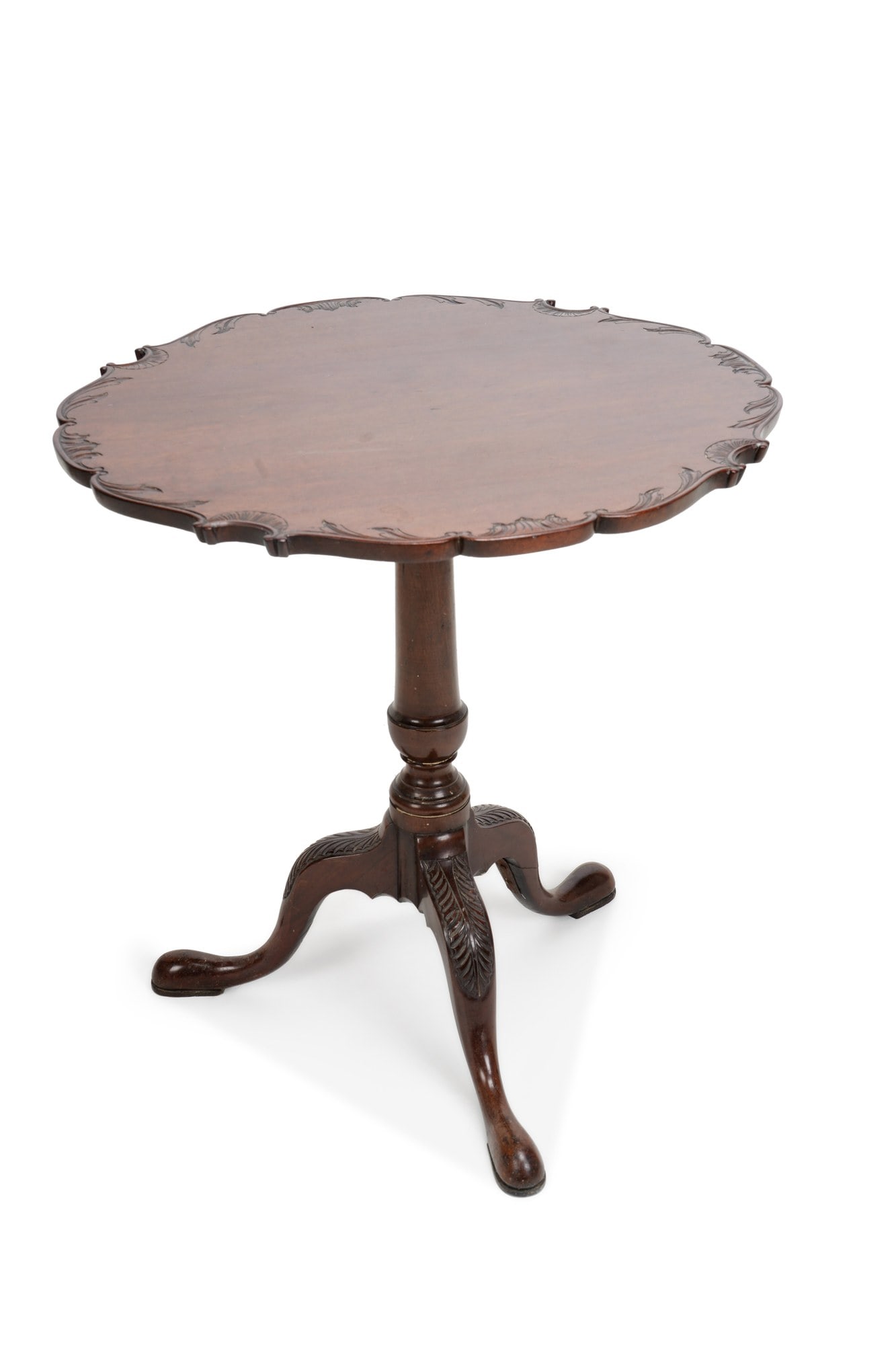 A GEORGE III MAHOGANY TRIPOD TABLE (1 of 2)