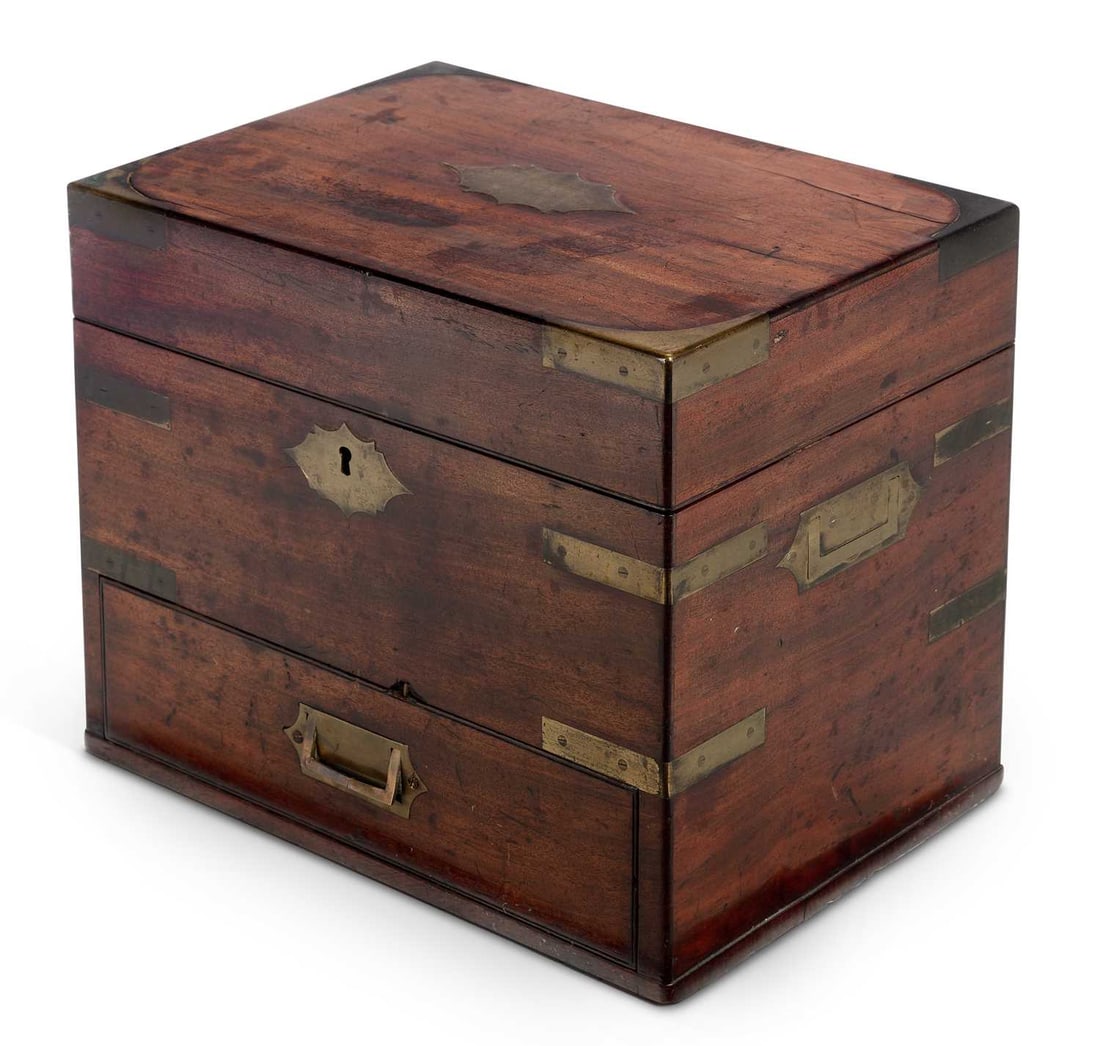 A 19TH CENTURY BRASS-BOUND MAHOGANY APOTHECARY'S CHEST (1 of 4)