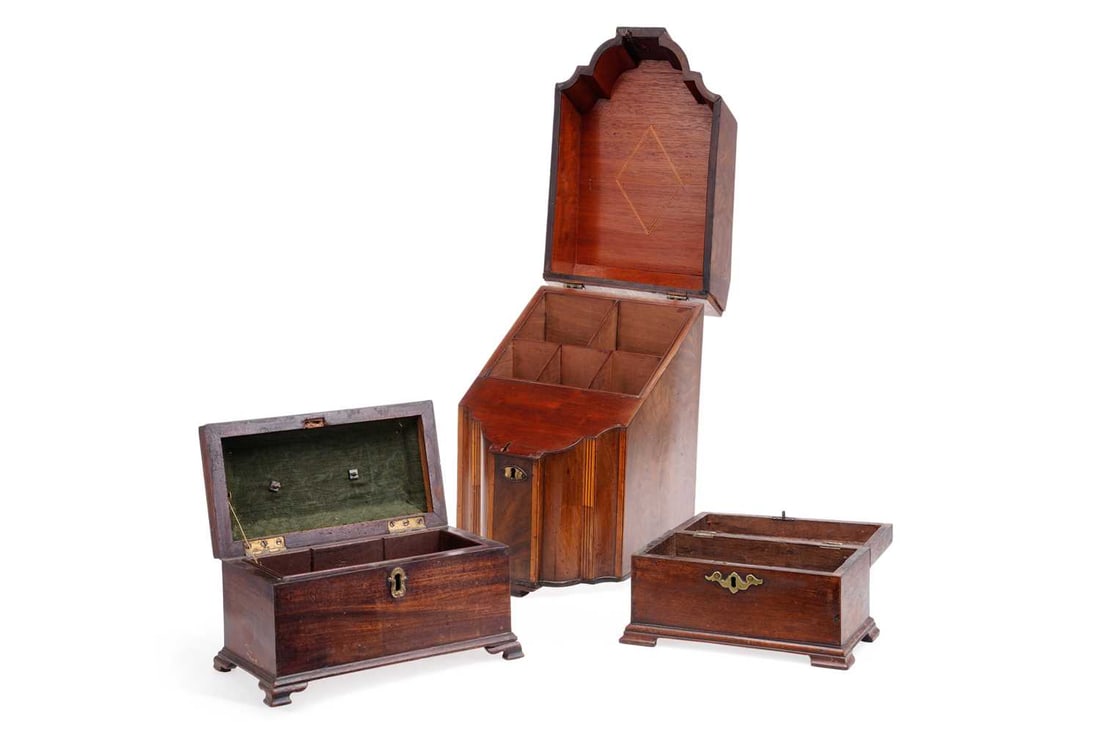 A GEORGE III MAHOGANY KNIFE BOX AND TWO TEA CADDIES - 2
