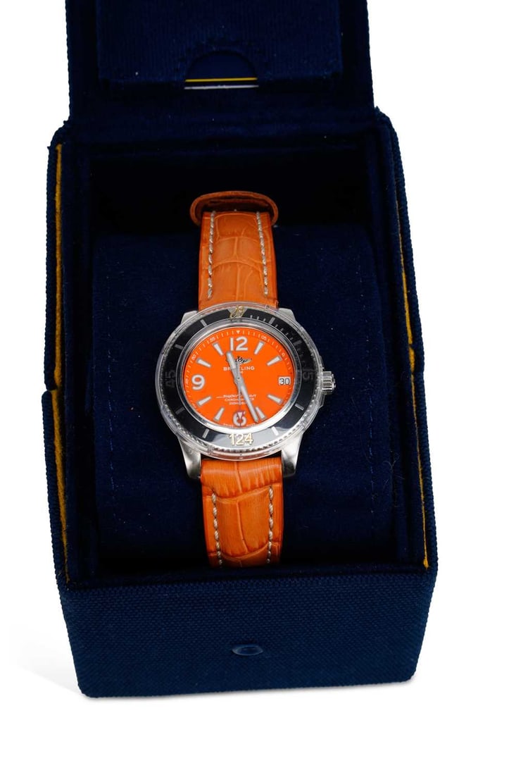 A BREITLING SUPEROCEAN 36 AUTOMATIC STRAP WATCH - 3