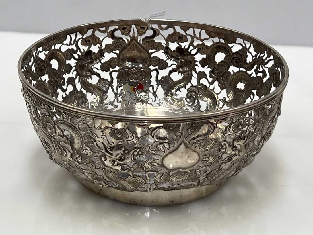A CHINESE EXPORT PIERCED SILVER 'DRAGON' BOWL LATE 19TH/ EARLY 20TH CENTURY - 5