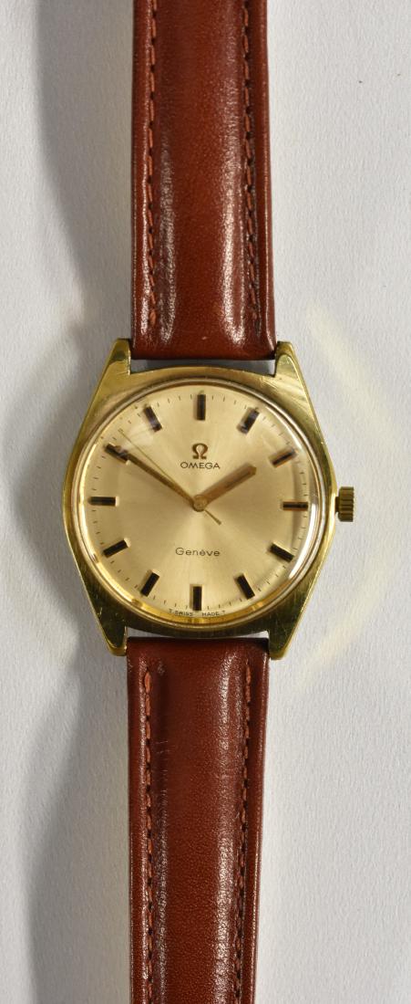 Omega - a retro 1960's Geneve wristwatch, silvered: Omega - a retro 1960's Geneve wristwatch, silvered sunburst dial, raised baton markers, minute track, centre seconds, gold hands, cal 601 17 jewel manual movement, serial No 30830750, gilt case, stain