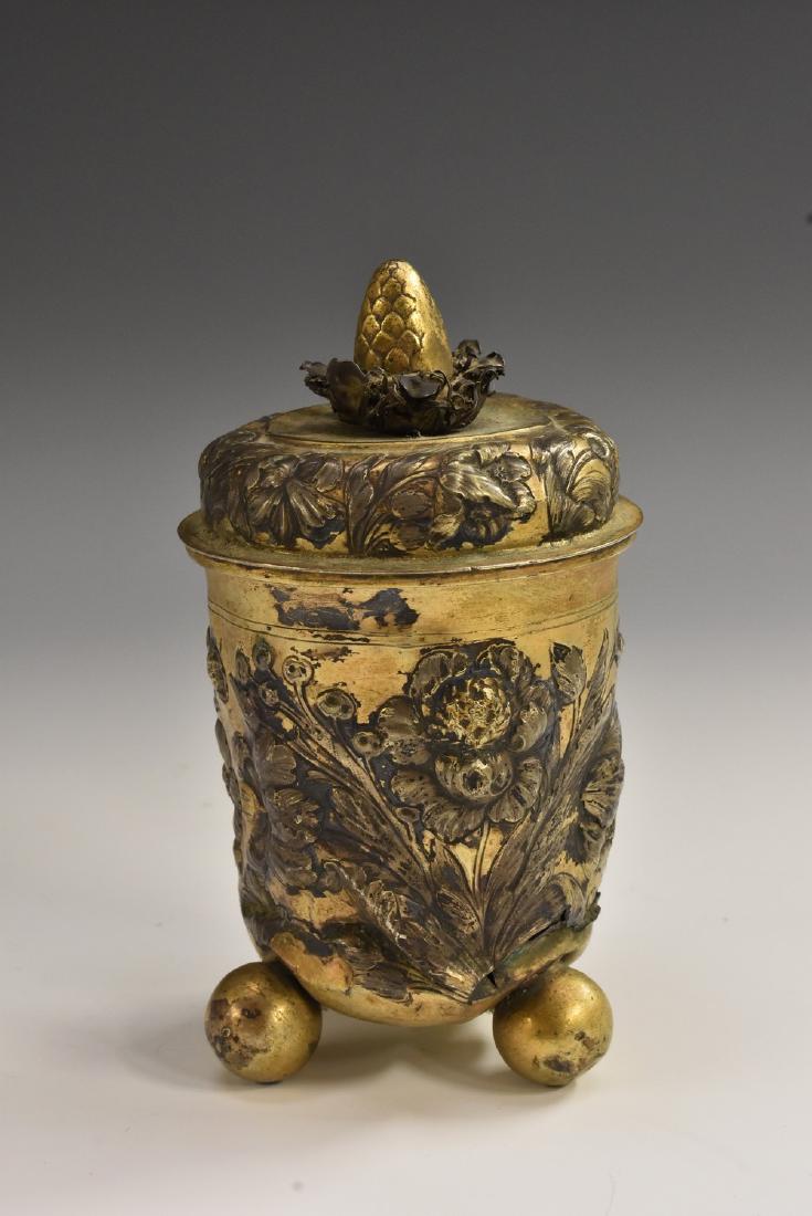 A 17th century German silver-gilt beaker and cover, bud (1 of 1)