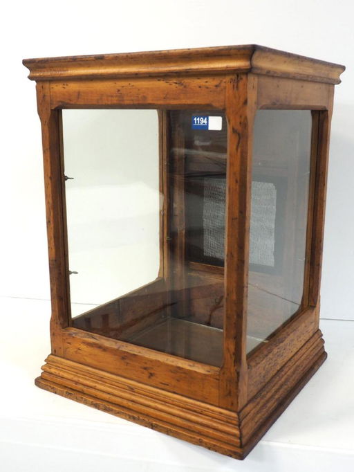 Oak Glass Countertop Display Case Jan 19 2019 Chupp