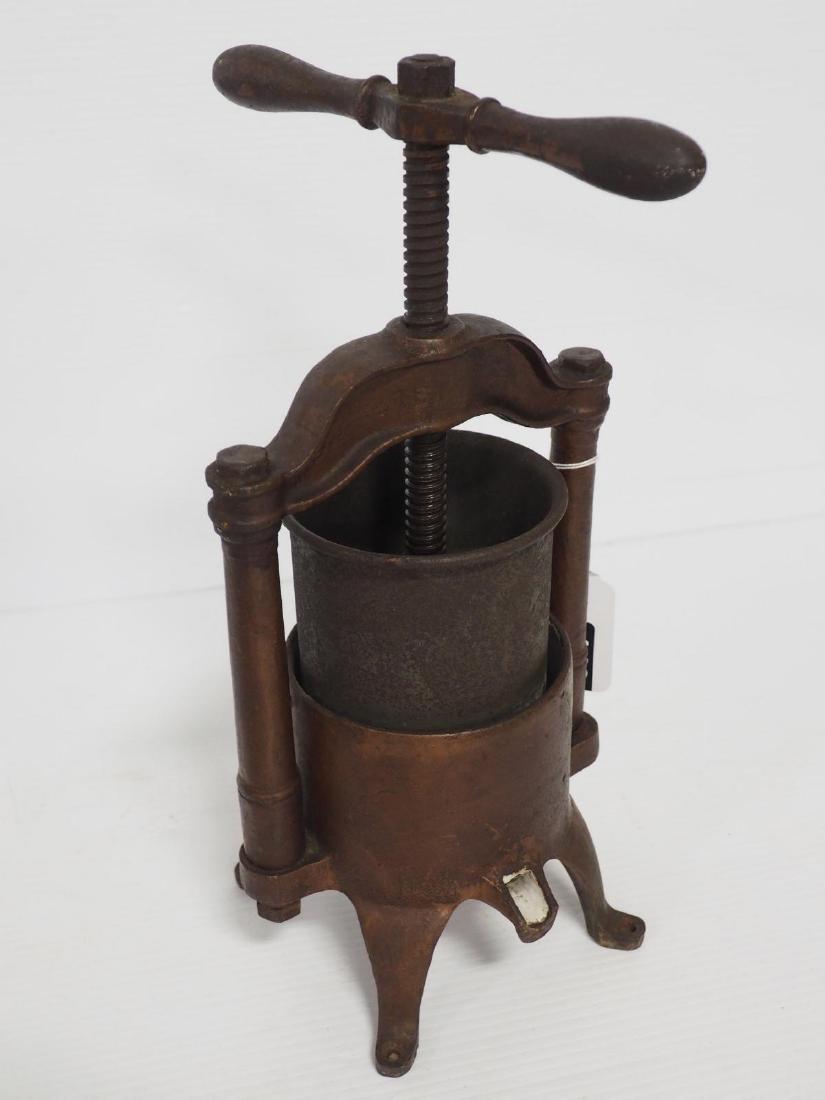 Alexander Werks small fruit press: Alexander Werks small fruit press