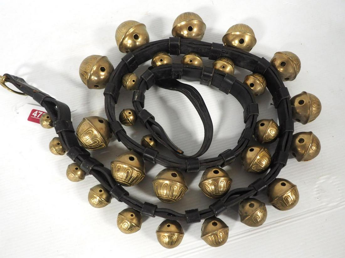 Brass sleigh bells (1 of 2)