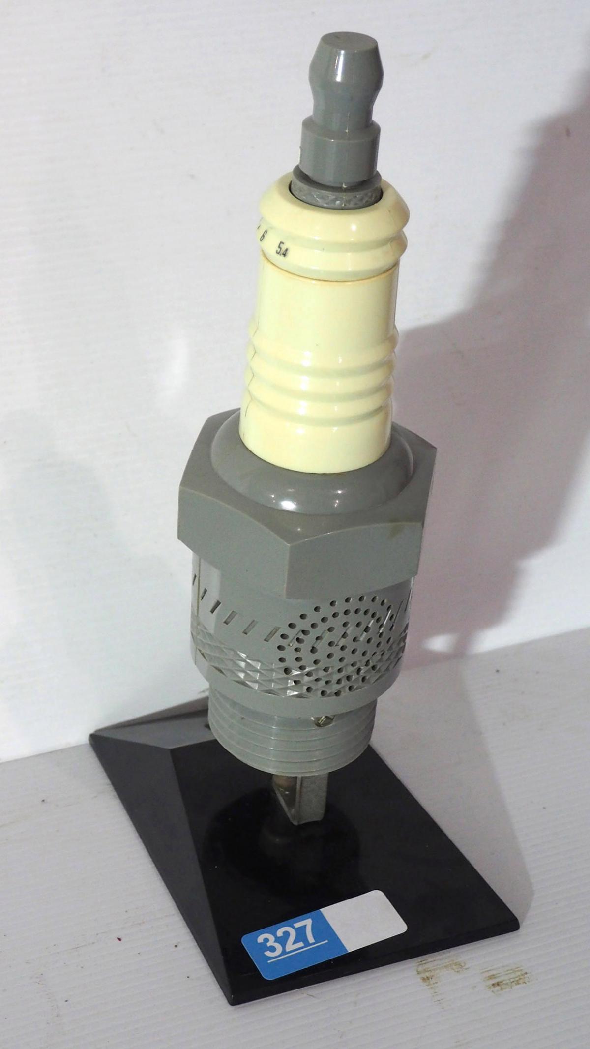 Champion plastic spark plug display (1 of 2)
