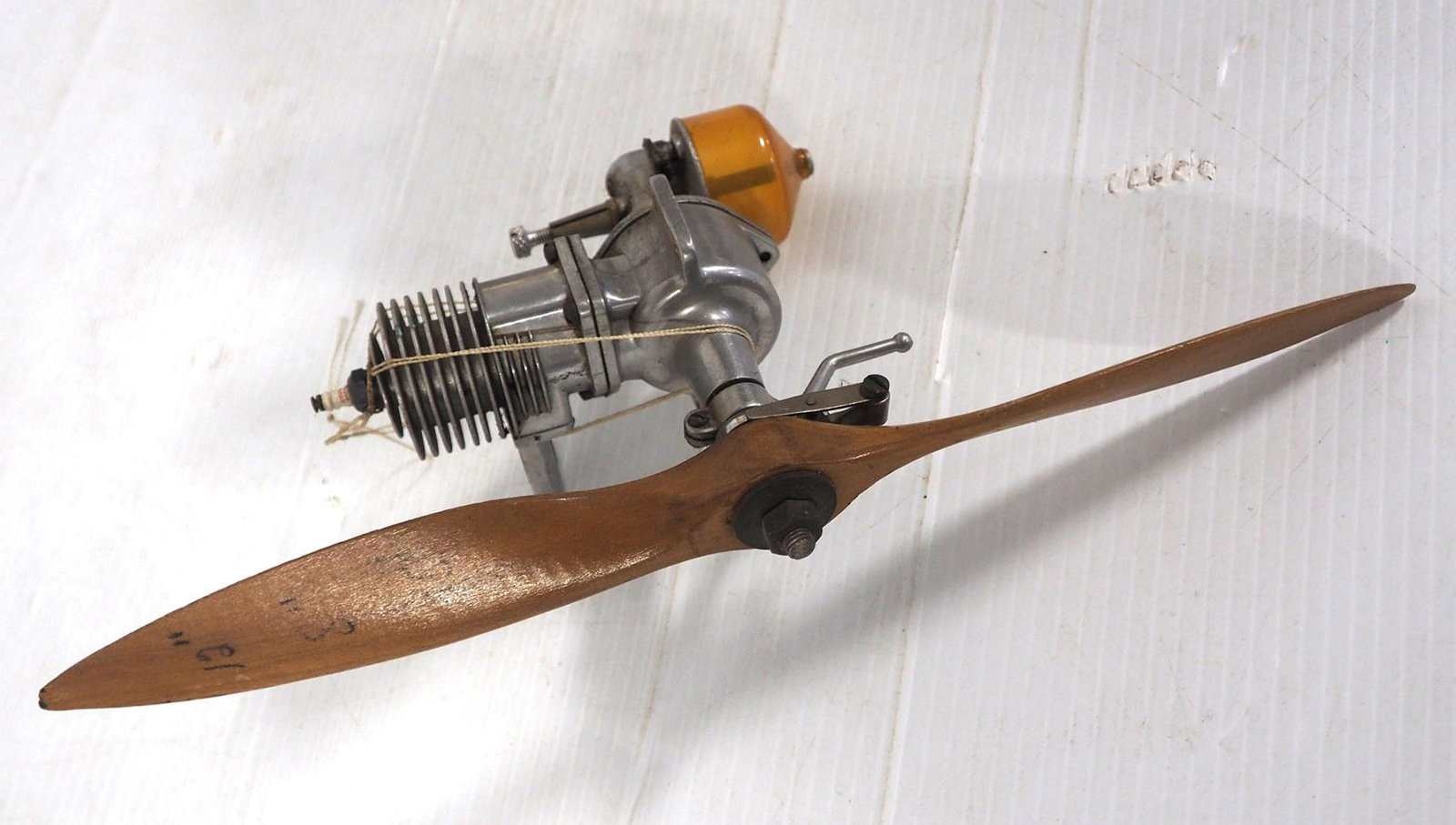 Rocket Motor mini engine: 12" Rocket Motor mini engine with wooden propeller