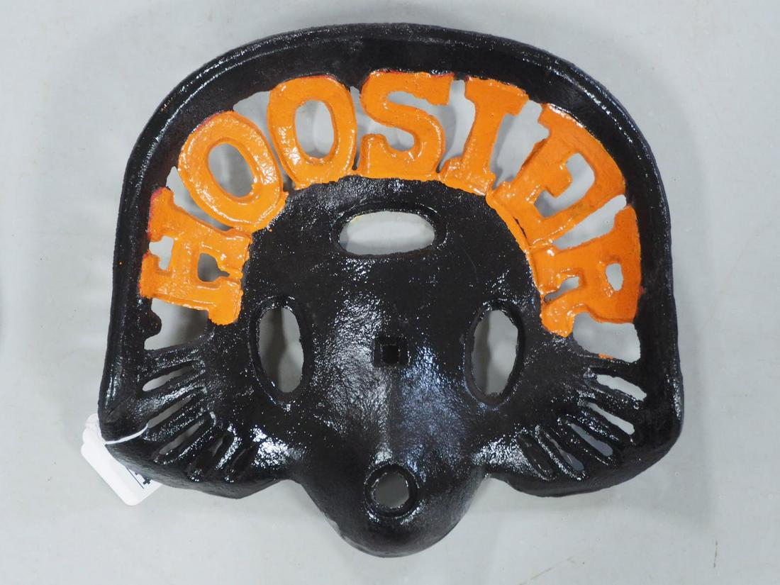 Hoosier cast iron seat (H57) (1 of 1)