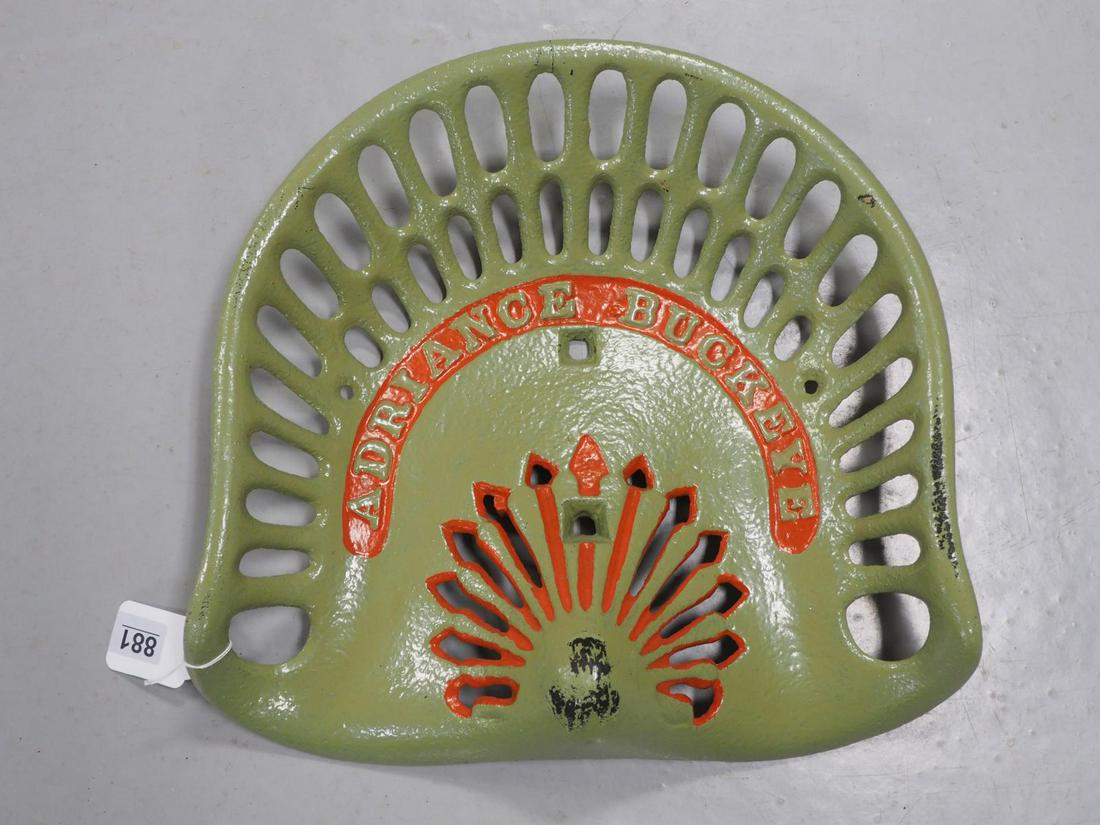 Adriance Buckeye cast iron seat (A32) (1 of 1)