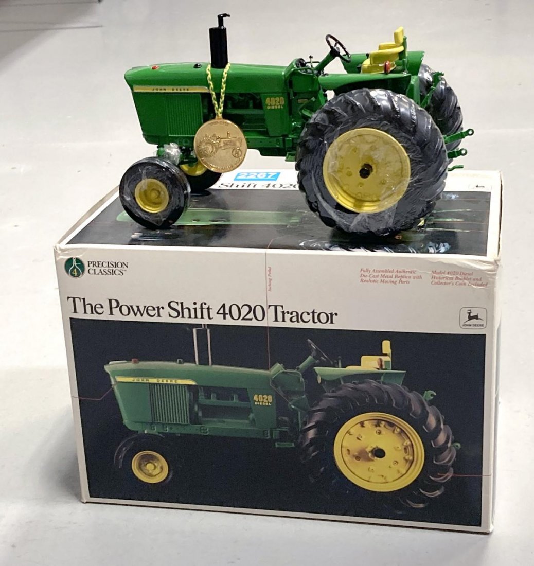 John Deere Powershift 4020: Precision Classic John Deere Powershift 4020, Key 4, with box