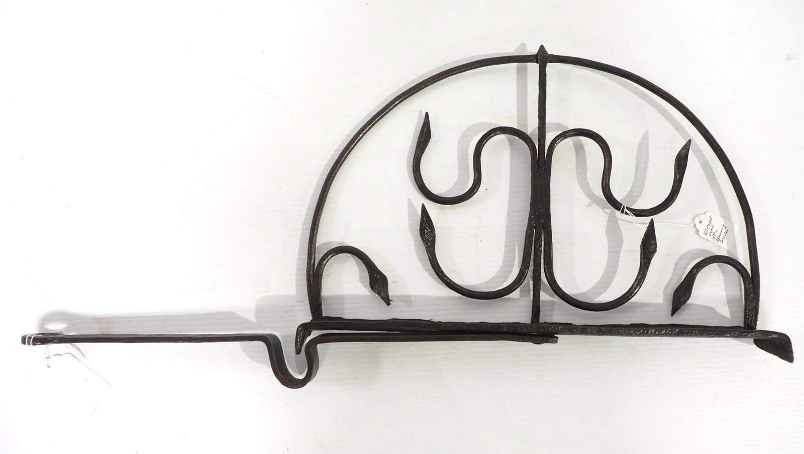 Early spinning fireplace broiler: Early hand-forged spinning fireplace broiler