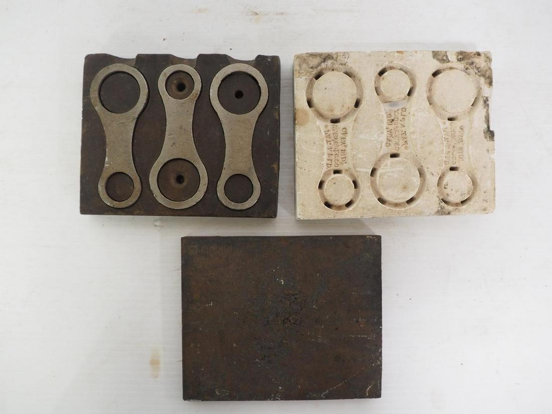 3-pc. Corn sheller mold: 3-pc. hand-held corn sheller molds with (3) "Gary Spec." hand shellers - WOW!