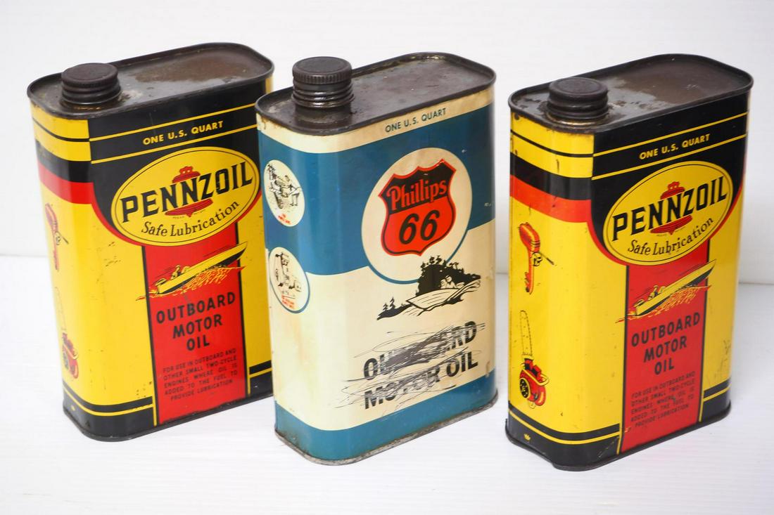 (3) Outboard motor oil tins (1 of 2)