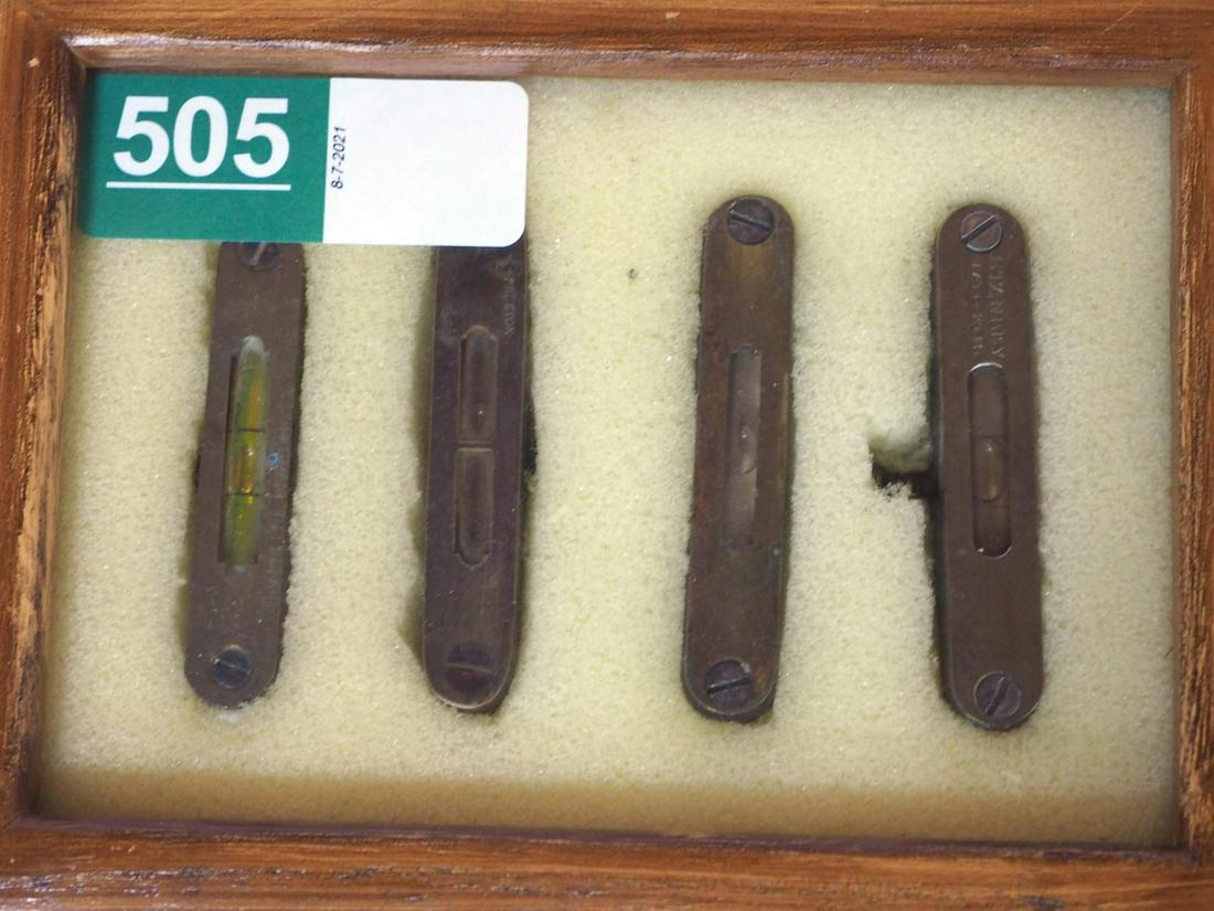 (4) Pocket Levels (1 of 1)