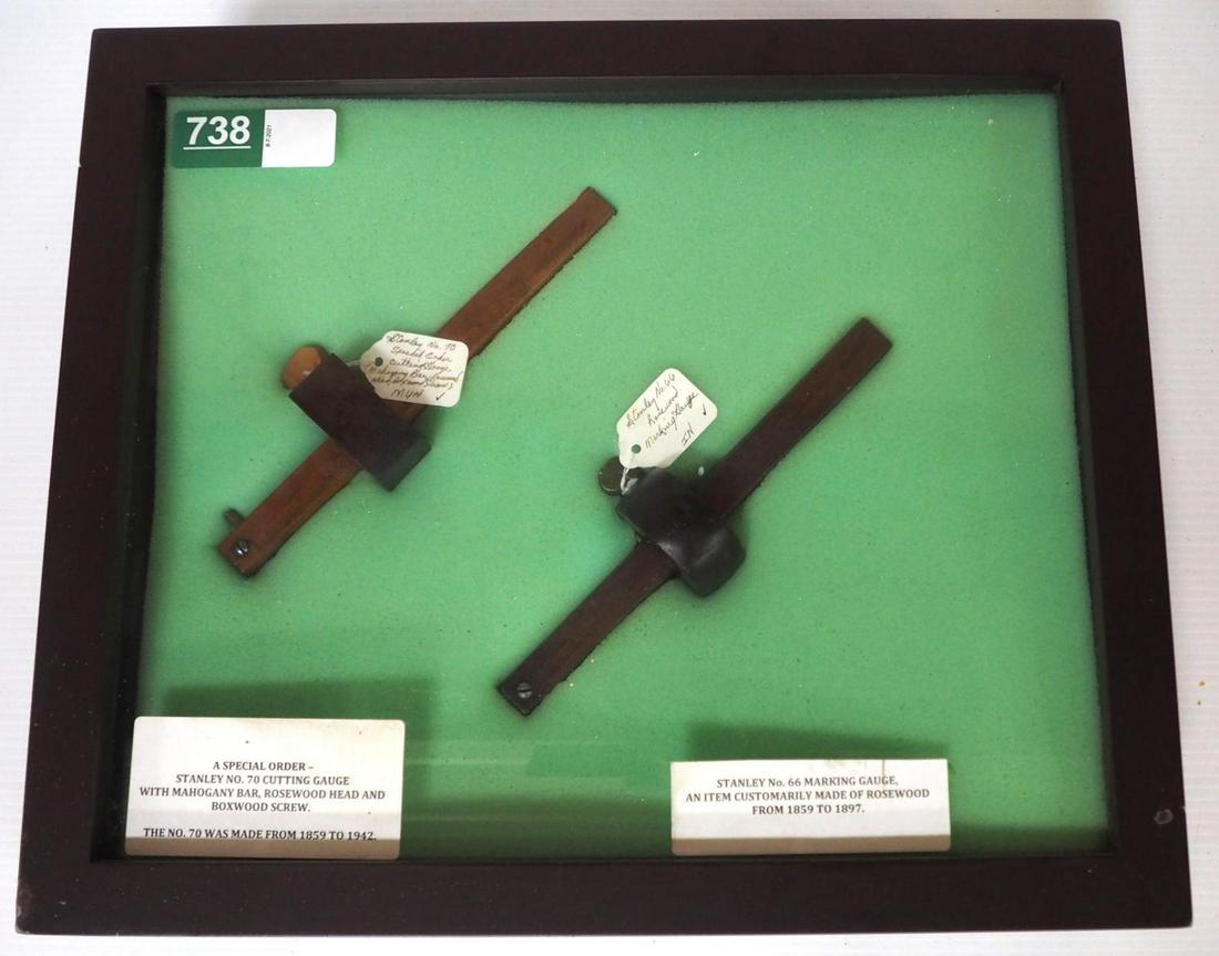 (2) Stanley Gauges (1 of 1)