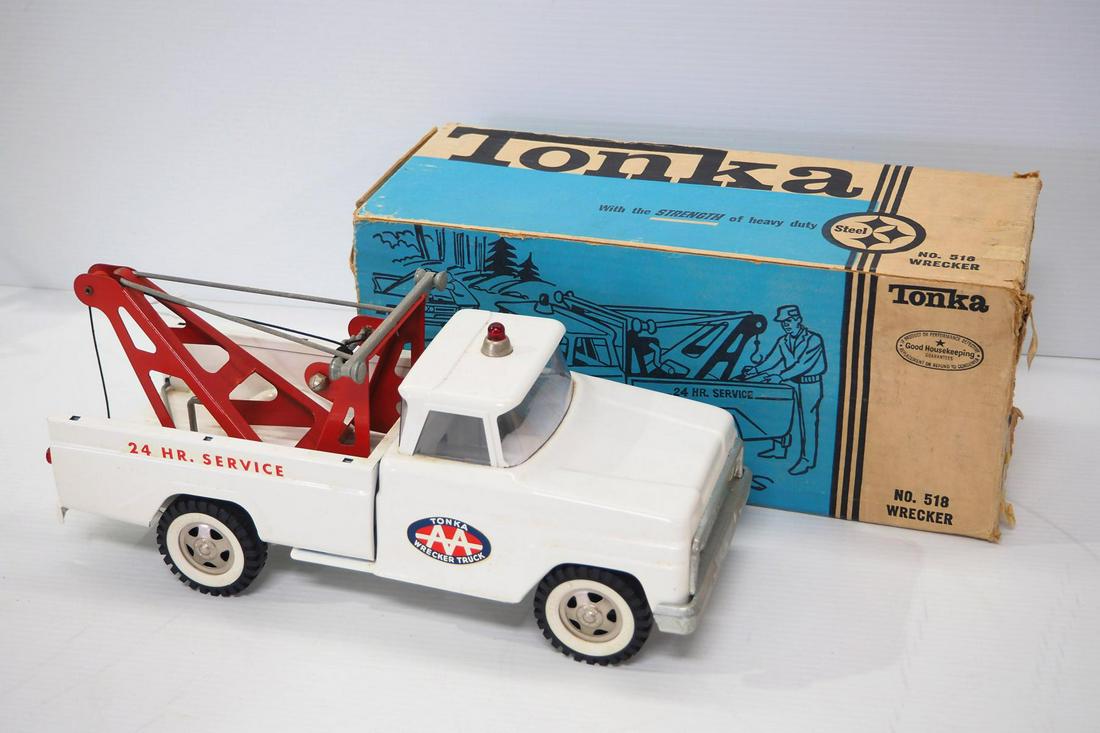 Tonka AA 24-Hr Service Wrecker Truck: Tonka AA 24-Hr Service Wrecker Truck -NIB