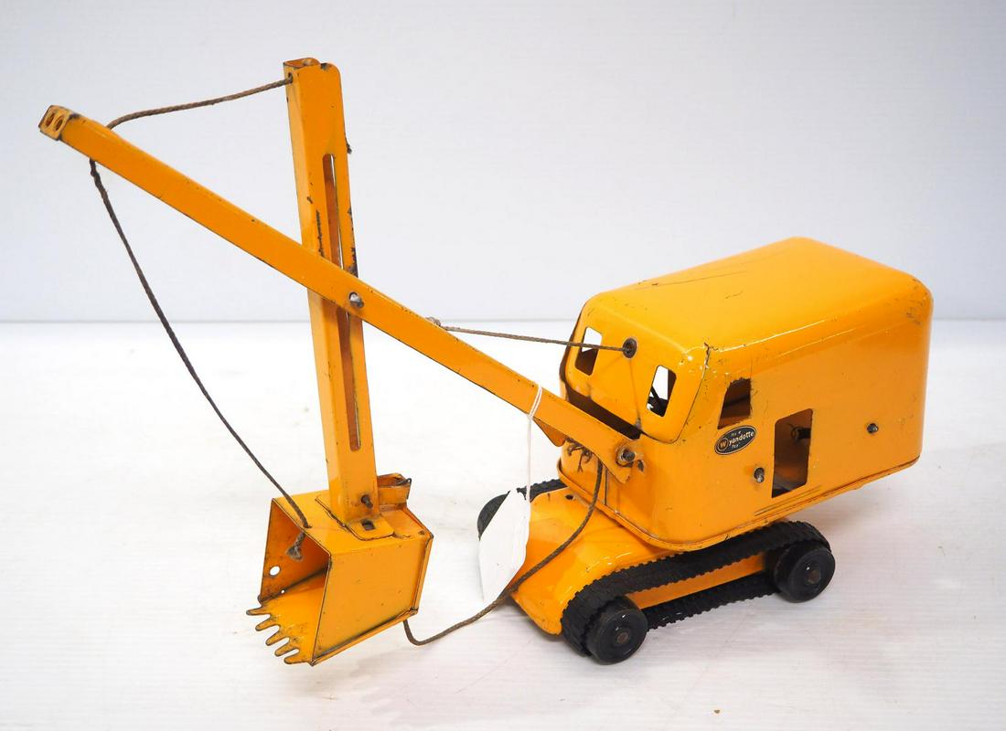 Wyandotte Digger Crane: Wyandotte Digger Crane -Good