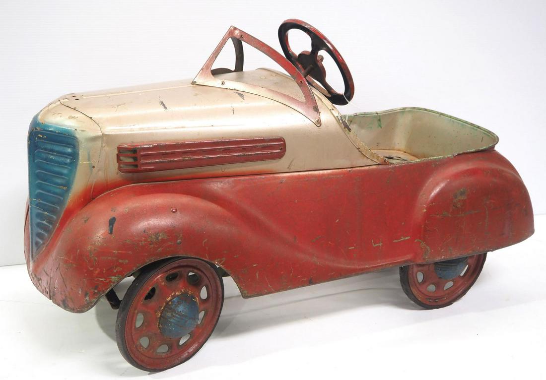 1937 Steelcraft M10 Dodge pedal car (1 of 5)