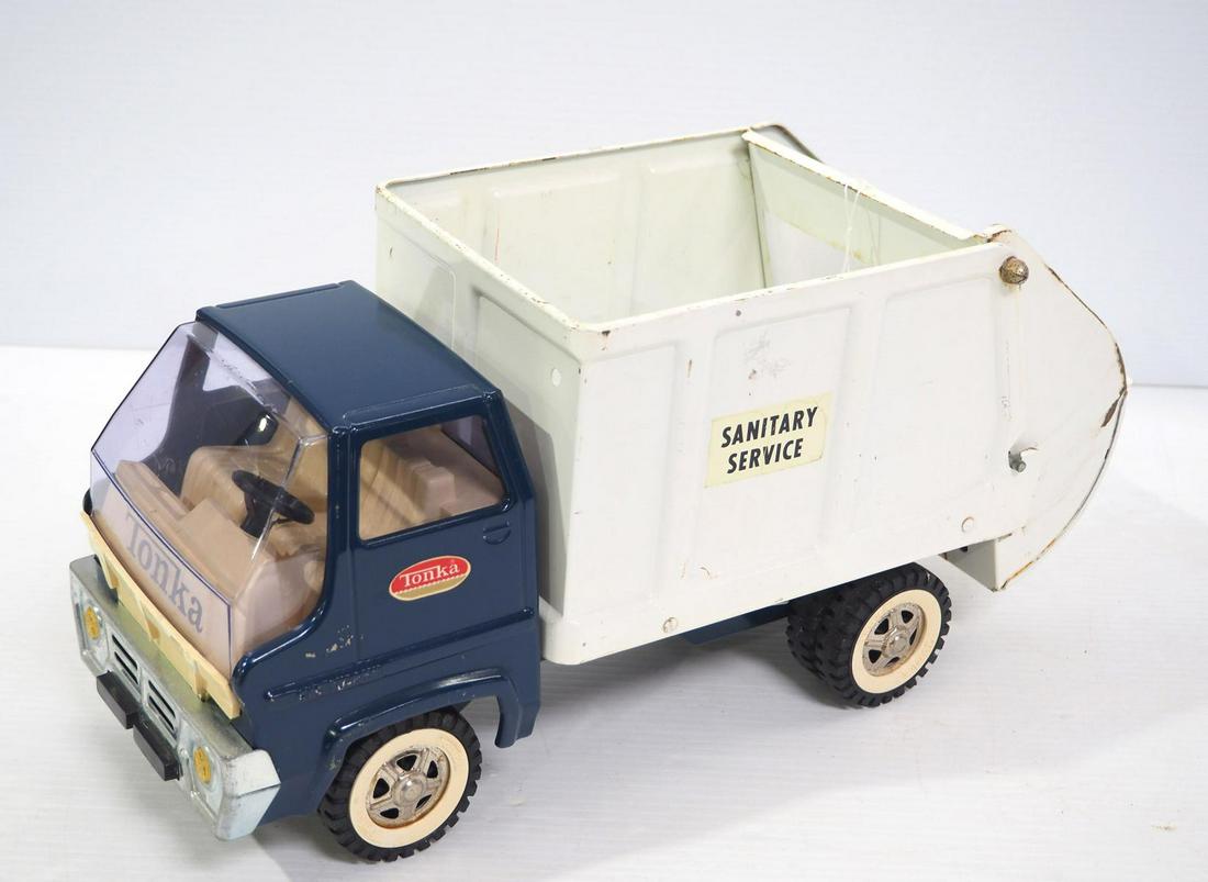 Vintage 1960's Tonka Sanitary Service Trash Truck camion poubelle