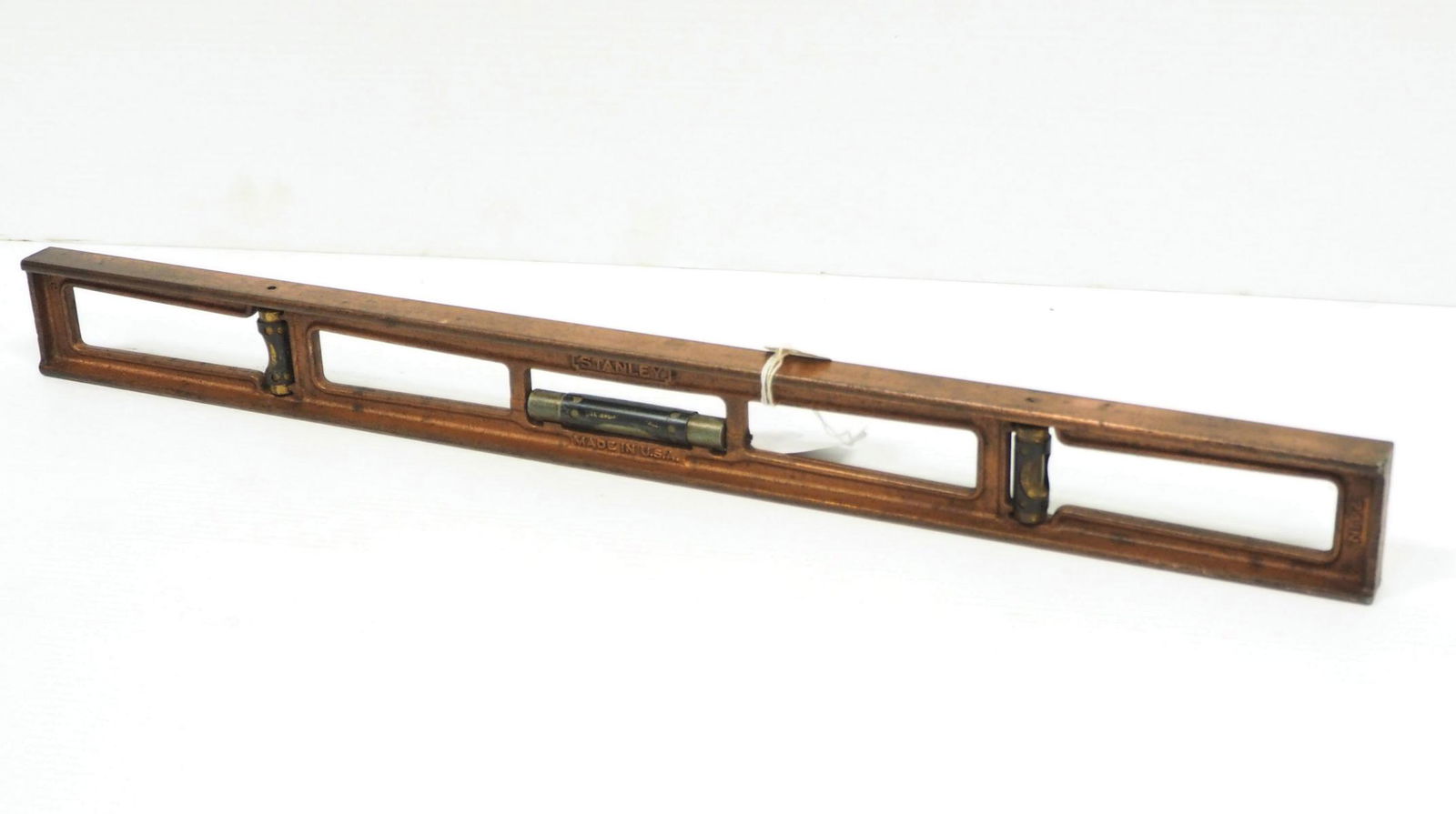 24"L Stanley No.35G Double Plumb & Level (1 of 2)